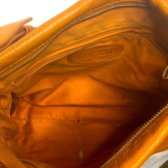 Fossil Preston Leather crossbody In orange - Picture 12 of 14